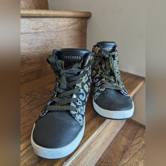 Skechers Unisex-Child Hi Top Sneaker black gold Leopard  Size 2 - Picture 11 of 16